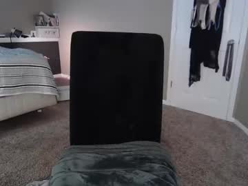 comfycurvymilf218's chat room