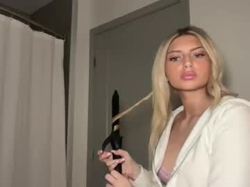 summerclarkee's chat room