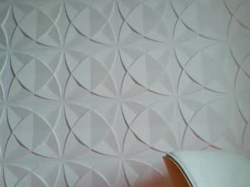 strawberripulp's chat room