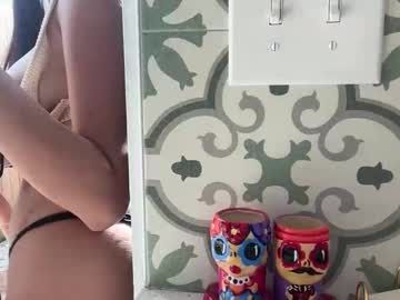 jasminetate's chat room