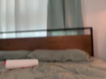 little_lies's chat room