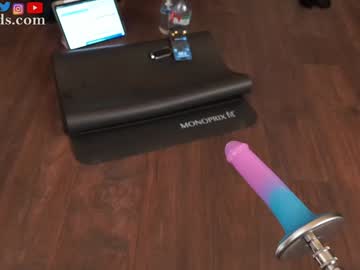 serareads's chat room