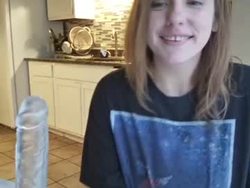 tinywithtiddies's chat room