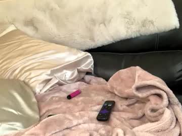 aliciacolette123's chat room