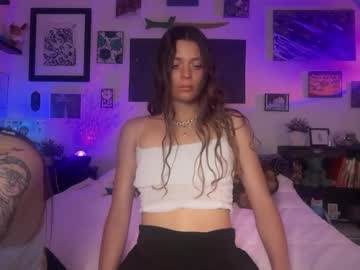 miamoorexo's chat room