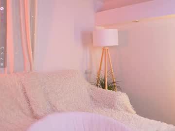 d0ll_eyes_'s chat room