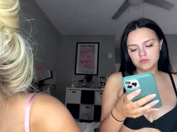 joselinehickss's chat room