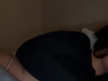 pollyyypocket's chat room