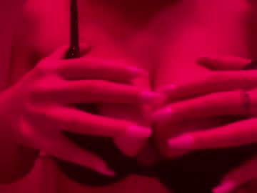 madisthereee's chat room