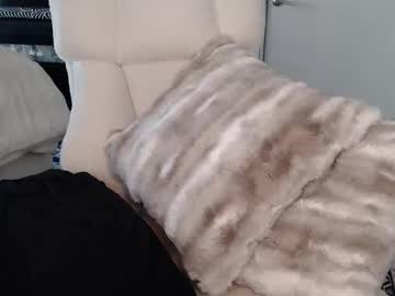 bunnykhalessi's chat room