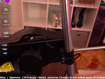 laylas_universe's chat room