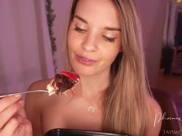 phoenix_taylor's chat room