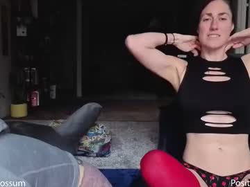 levity_opossum's chat room