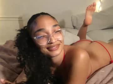 rosalinatoosexy's chat room