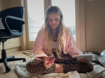 alyssastonee's chat room