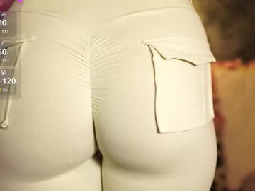 moonelly's chat room