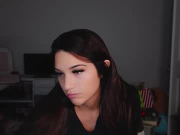 prettygirll23's chat room