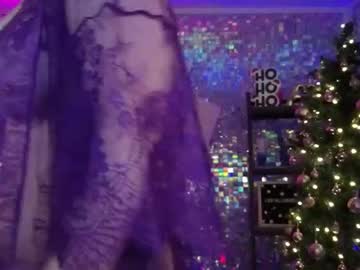 lucyallen4201's chat room