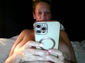 malibumelons's chat room