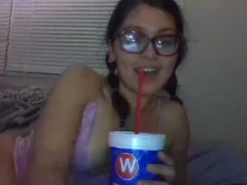 dannywoq1's chat room