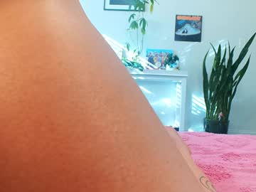 khloeexoxo's chat room