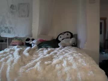 miamoorexo's chat room