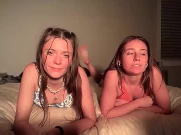 miamoorexo's chat room