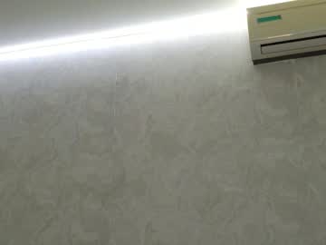 v_deville's chat room