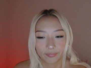 vivianwinters's chat room