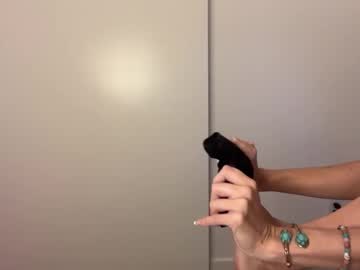 rileysmitheree's chat room