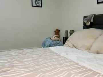 scarletterose_504259's chat room