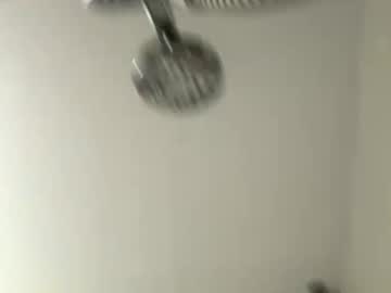 way2hot4u69's chat room