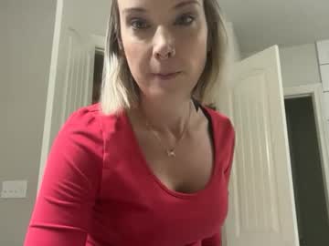 leanneluxecouple's chat room