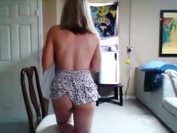 bubblesxxx615xxx601's chat room