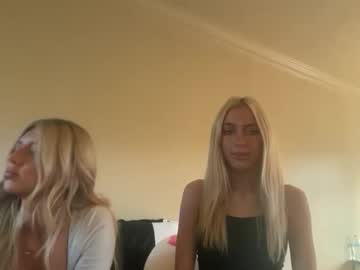 chloeros3e's chat room