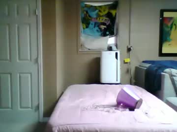 bubblesxxx615xxx601's chat room