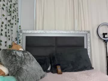 sophiasecretsx's chat room