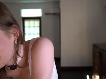 chloewildd's chat room