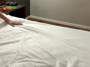 deepthroatqueen33's chat room