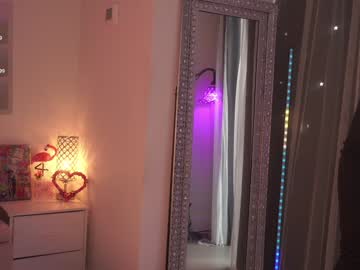 mysticxkitty's chat room