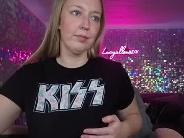 lucyallen4201's chat room