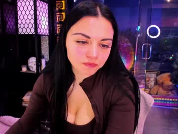 alma_pearl's chat room