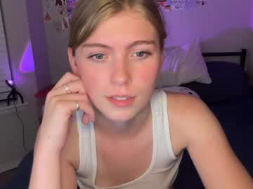 elliee81's chat room