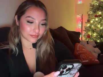 nicolelovesyou444's chat room