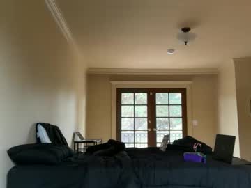 chloeros3e's chat room