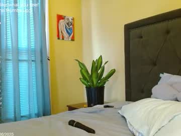 skybella_'s chat room