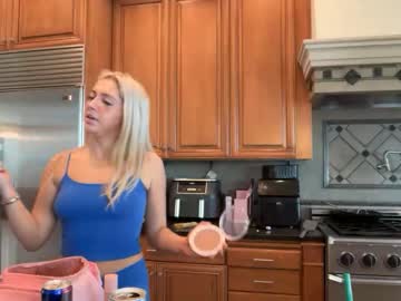 kenziesmithh's chat room