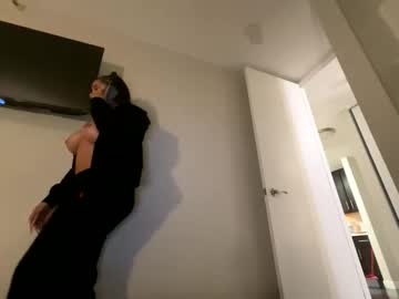 candyclaws05's chat room