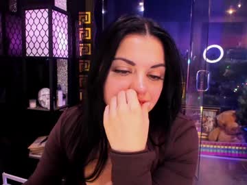 alma_pearl's chat room