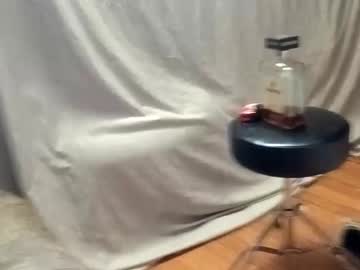 dreamscumtrue420's chat room